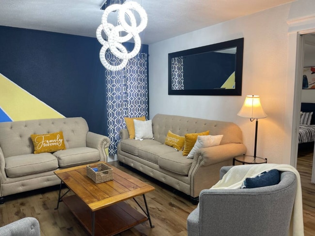 Foto del edificio - 3723 Stafford St