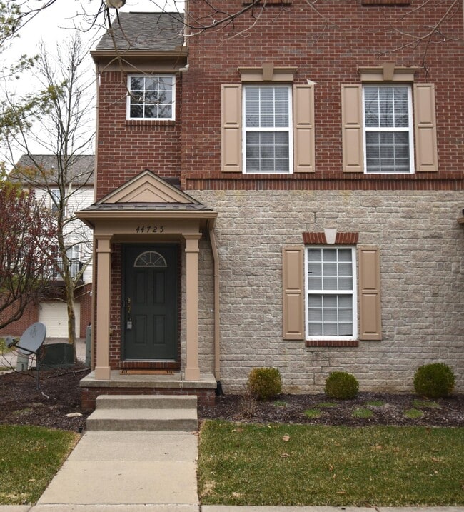 Building Photo - 44725 Ellery Ln