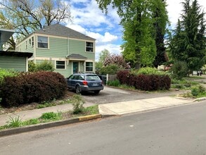 Building Photo - 214 N Jefferson St