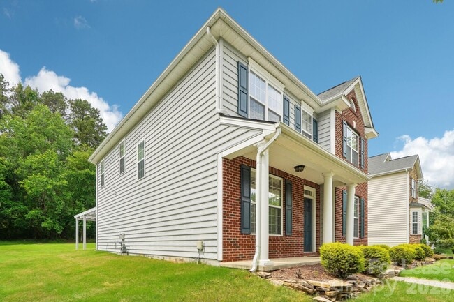 Building Photo - 14417 Laurel Tree Ln