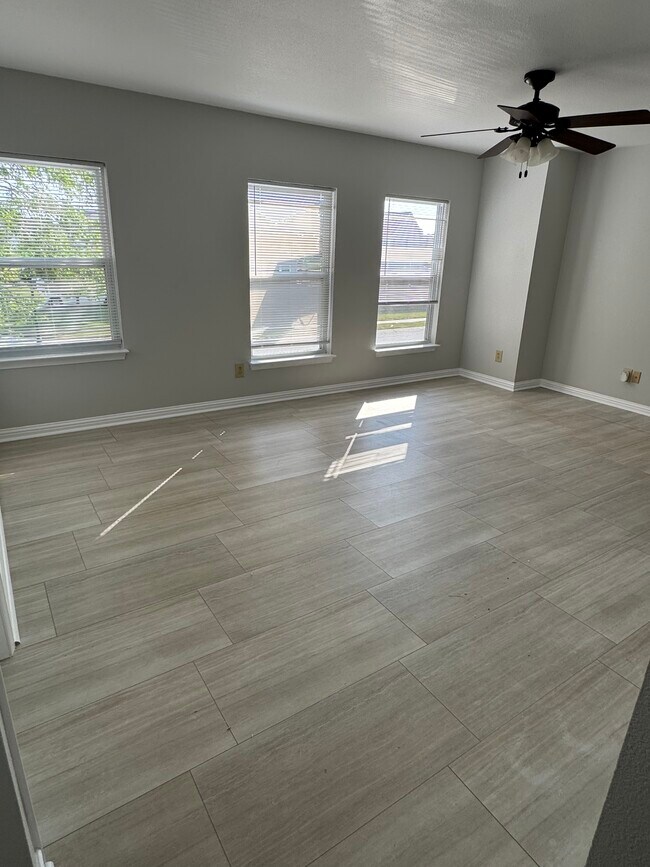 Foto del edificio - 10226 Crooked Stick Dr