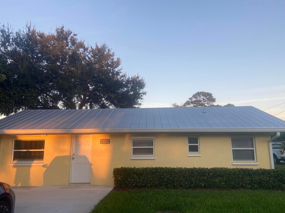 4999 SE Driftwood Ave, Stuart, FL 34997 House Rental in Stuart, FL
