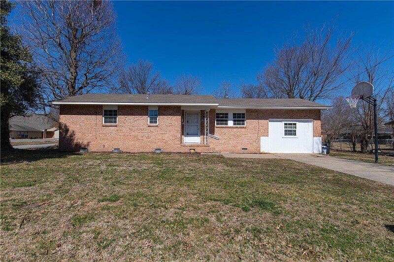 1714 Sisco Dr, Springdale, AR 72762 House Rental in Springdale, AR