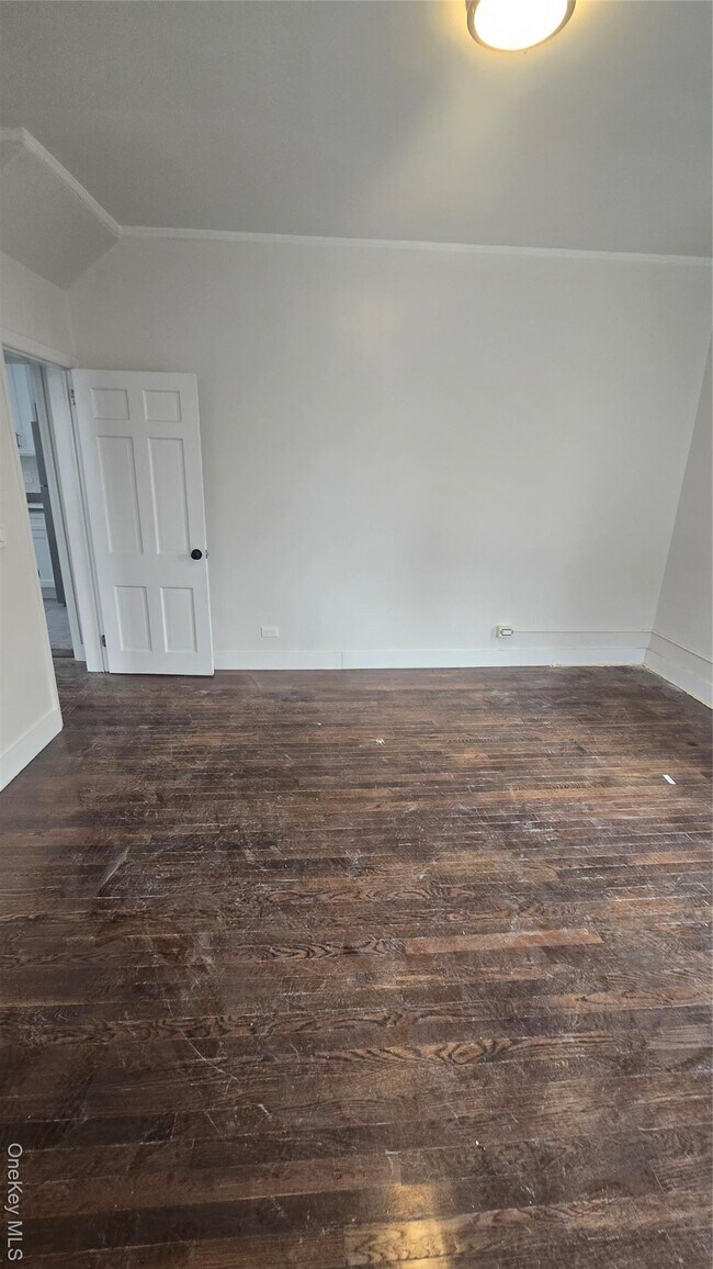 Foto del edificio - 48 N Fulton Ave