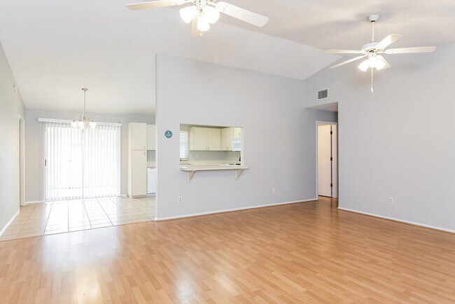 Foto del edificio - 5102 25th Ave Dr E
