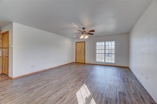 Building Photo - 4341 Huntly Dr