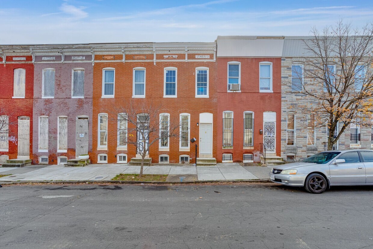 Primary Photo - 1409 E Lanvale St