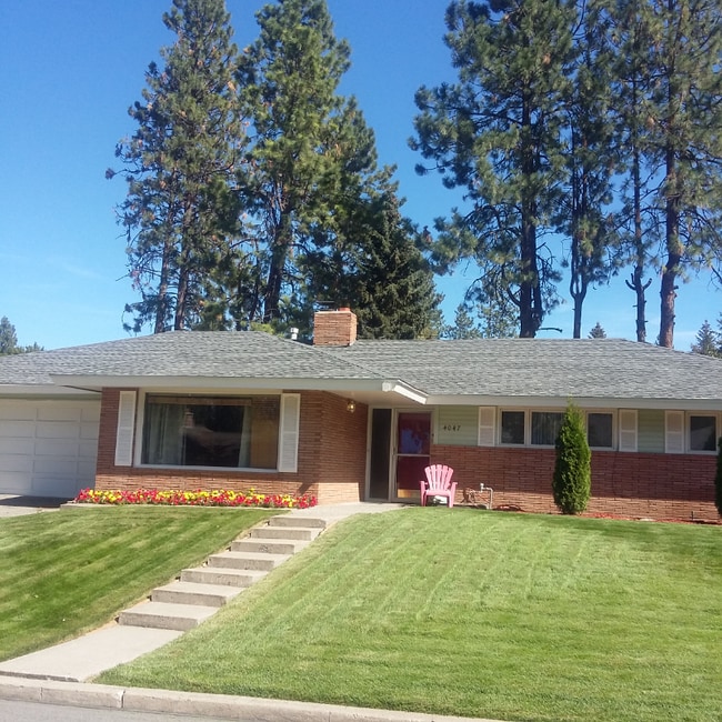 Building Photo - 4047 S Madelia St