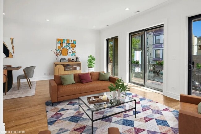 Foto del edificio - 3316 N Halsted St
