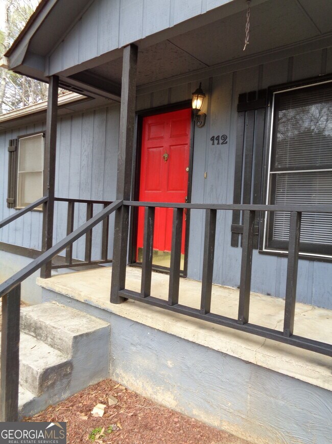 Foto del edificio - 112 Vincent Ave