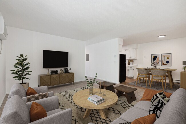 Building Photo - ReNew 3902