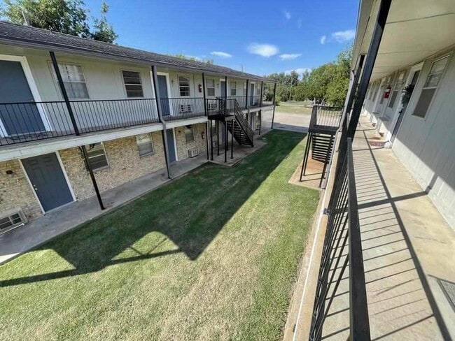 Foto del edificio - 1502 NW Kingsbury Ave