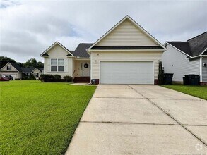 Building Photo - 225 Shakerstone Dr