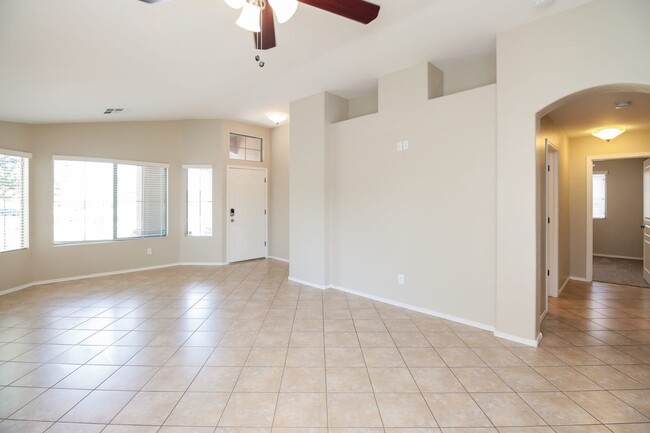 Foto del edificio - 1313 W Mesquite Tree Ln