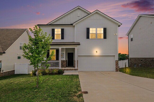Building Photo - 139 E Millbrook Dr