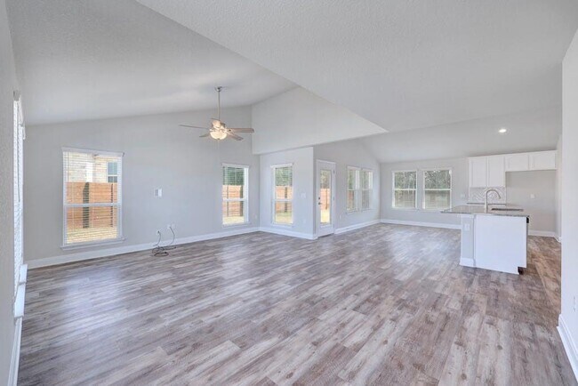 Building Photo - 2105 Valley Forge Cove