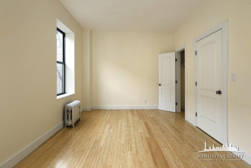 Primary Photo - 567 W 149th St