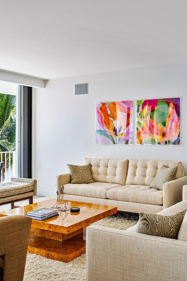 Foto del edificio - 2784 S Ocean Blvd