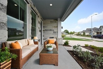 Building Photo - 33019 School Hl Rd