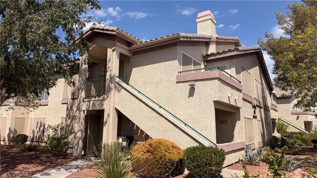 Building Photo - 5710 E Tropicana Ave