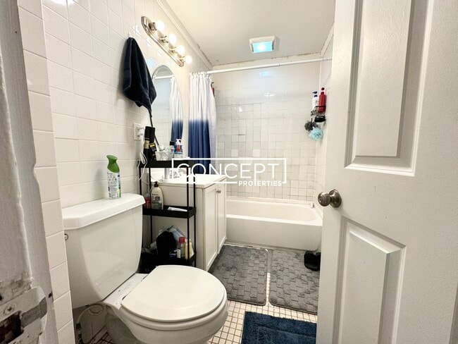 Foto del edificio - 1A Folsom Ave. Unit 3B