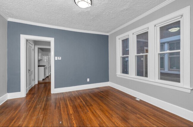 Foto del edificio - 1479 Bryden Rd