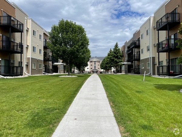 Building Photo - McEnroe Place Apartments