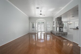 Building Photo - 22 Westwinds Cir