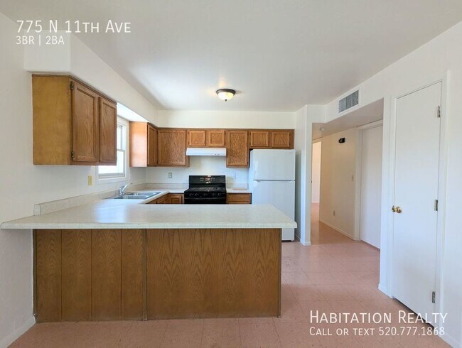 Foto del edificio - 775 N 11th Ave