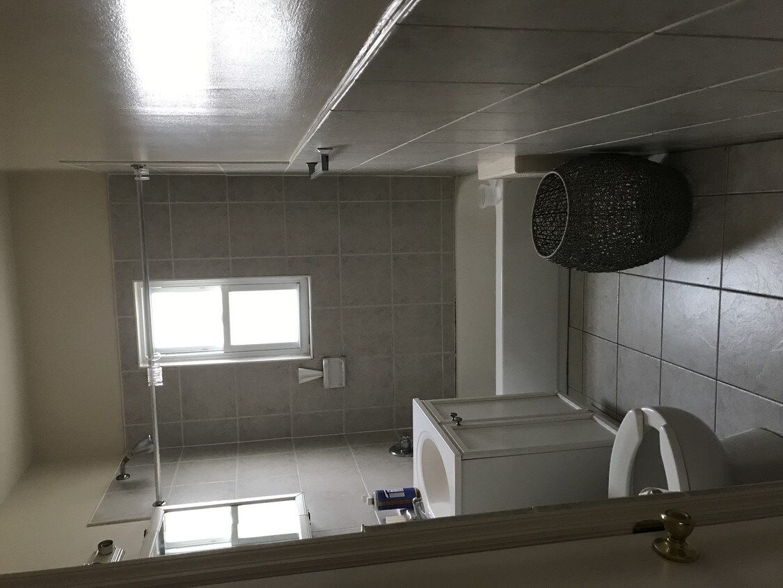 Bathroom - 2312 Avenue U