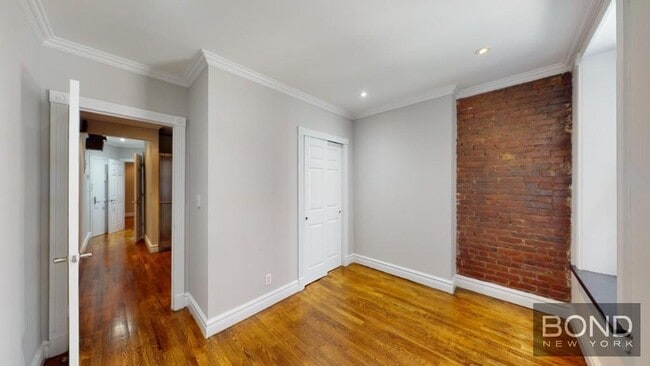 Building Photo - 221 E 23rd St