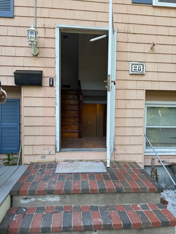 Building Photo - 28 Beacham Ave
