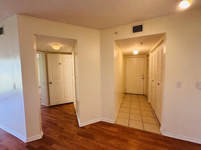 Foto del edificio - 4171 San Marino Blvd