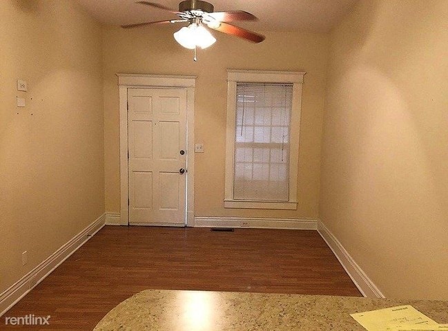 Building Photo - 3 br, 2 bath House - 2125 Crittenden Drive