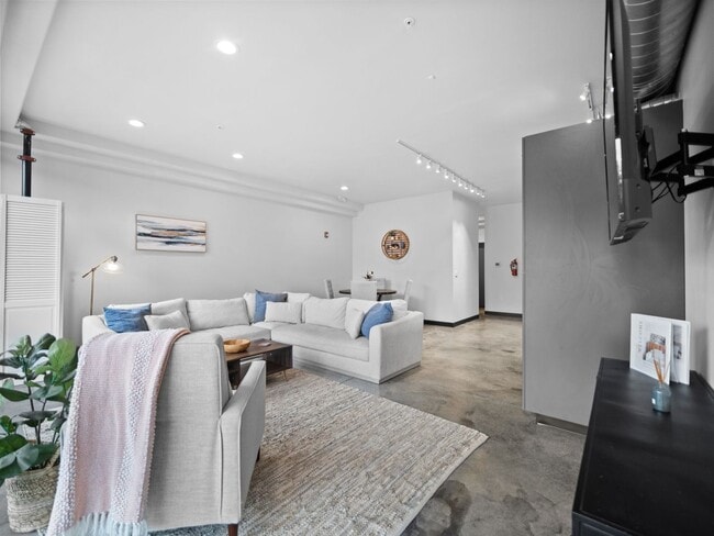 Foto del edificio - 3003 E 30th Ave