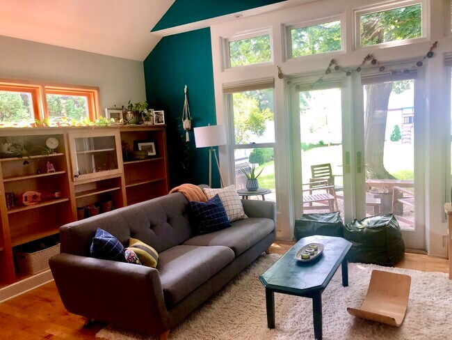Habitación Familiar (2) - 2116 Vine St