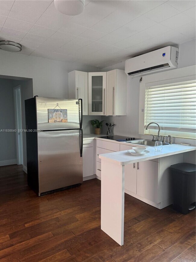 Foto del edificio - 323 New Mexico St