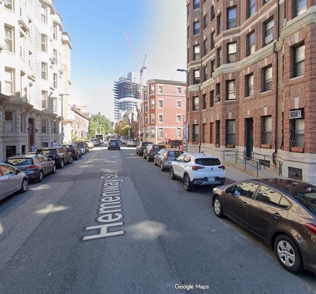 Building Photo - 58 Hemenway St