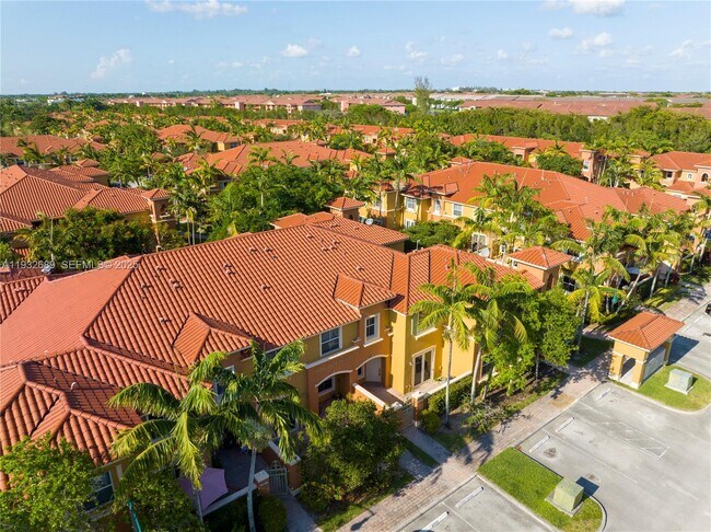 Foto del edificio - 14355 SW 11th St