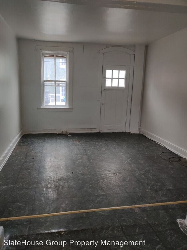 Building Photo - 2 br, 1.5 bath House - 539 Green St