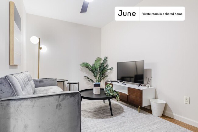 Foto del edificio - Room in Shared 3 bed/1 bath home