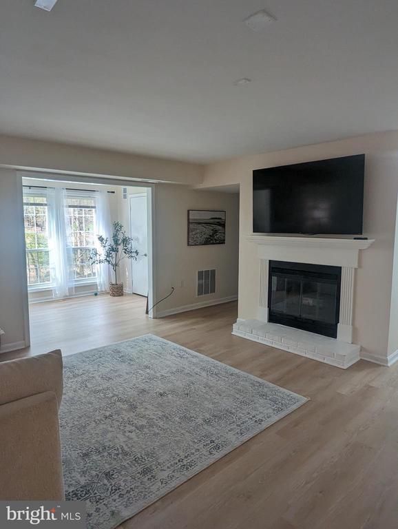 Building Photo - 12070 Cardamom Dr