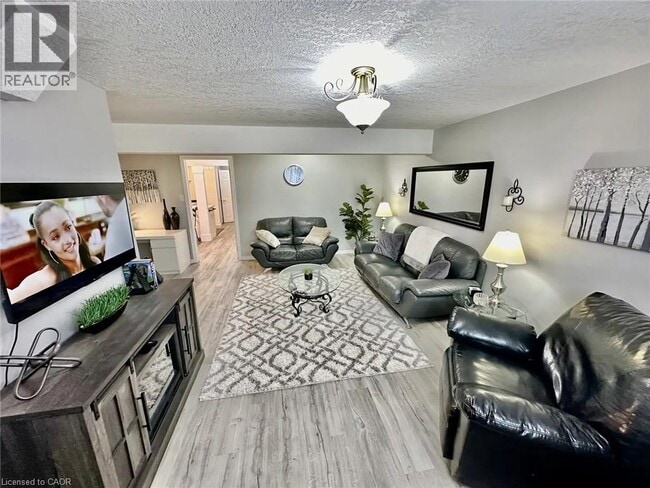 Photo du bâtiment - 226 Scott Rd