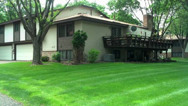 Primary Photo - 3817 Brookdale Cir N
