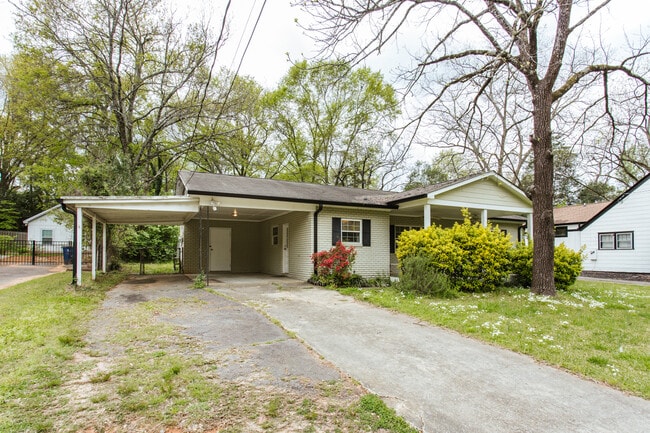 Building Photo - 255 Sunset Dr