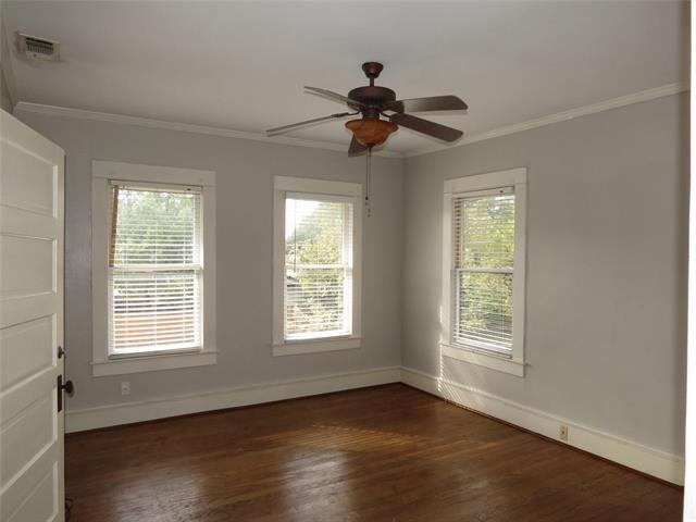 Building Photo - 2516 Delmar Ave