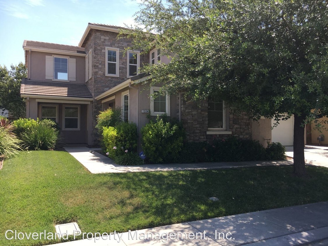 Primary Photo - 4 br, 3 bath House - 1324 Horizon Lane