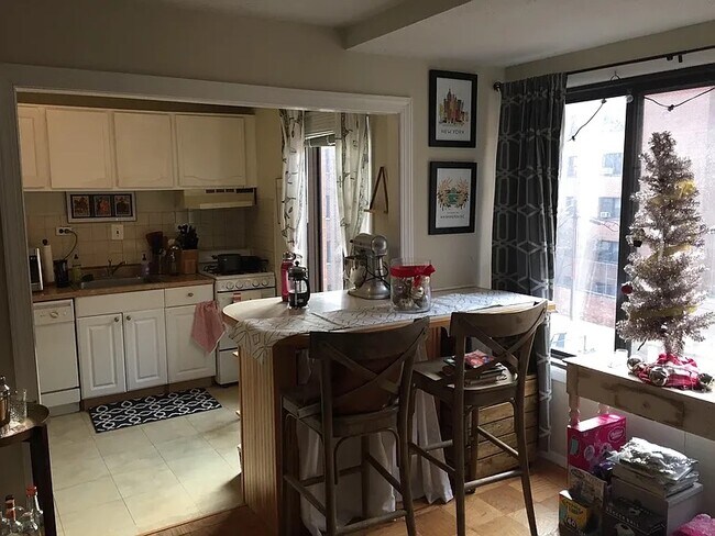 Foto del edificio - 1440 N St NW