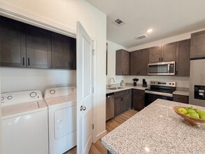 Nolan Creek - Kitchen and Laundry - Beyond The Bend