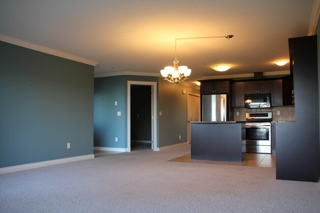 Building Photo - 6181 Washington Way